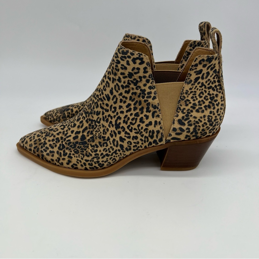 Dolce Vita Samy Leather Leopard Print Pointy Toe Bootie 7.5M - Picture 3 of 13